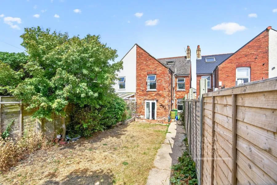 Albany Road, Newport, PO30, photo 19
