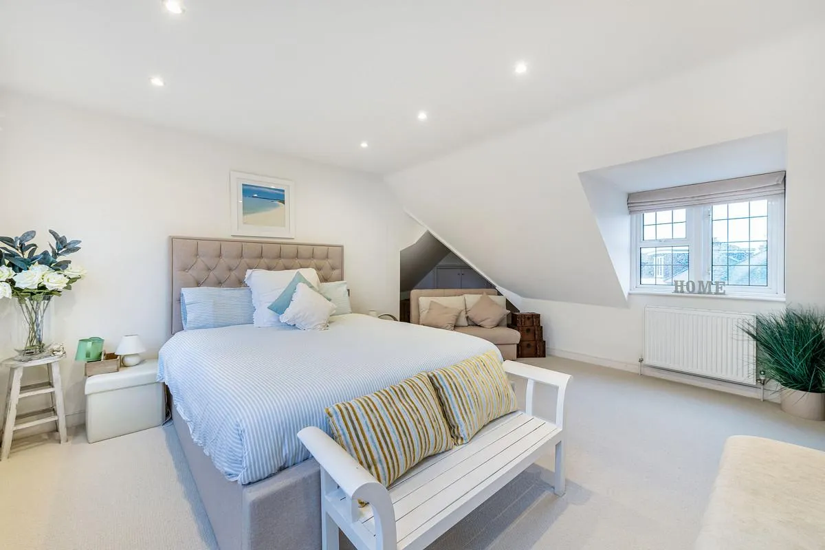 Parke Road, London, SW13, photo 32