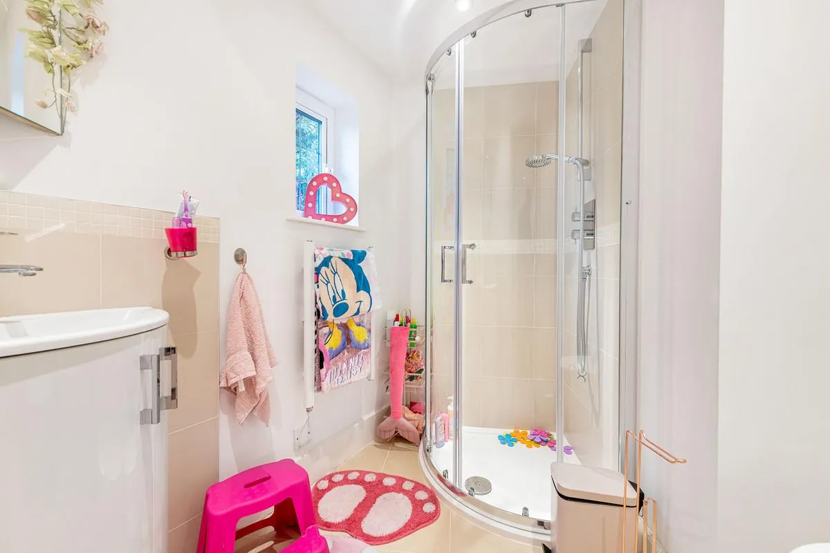 Parke Road, London, SW13, photo 35