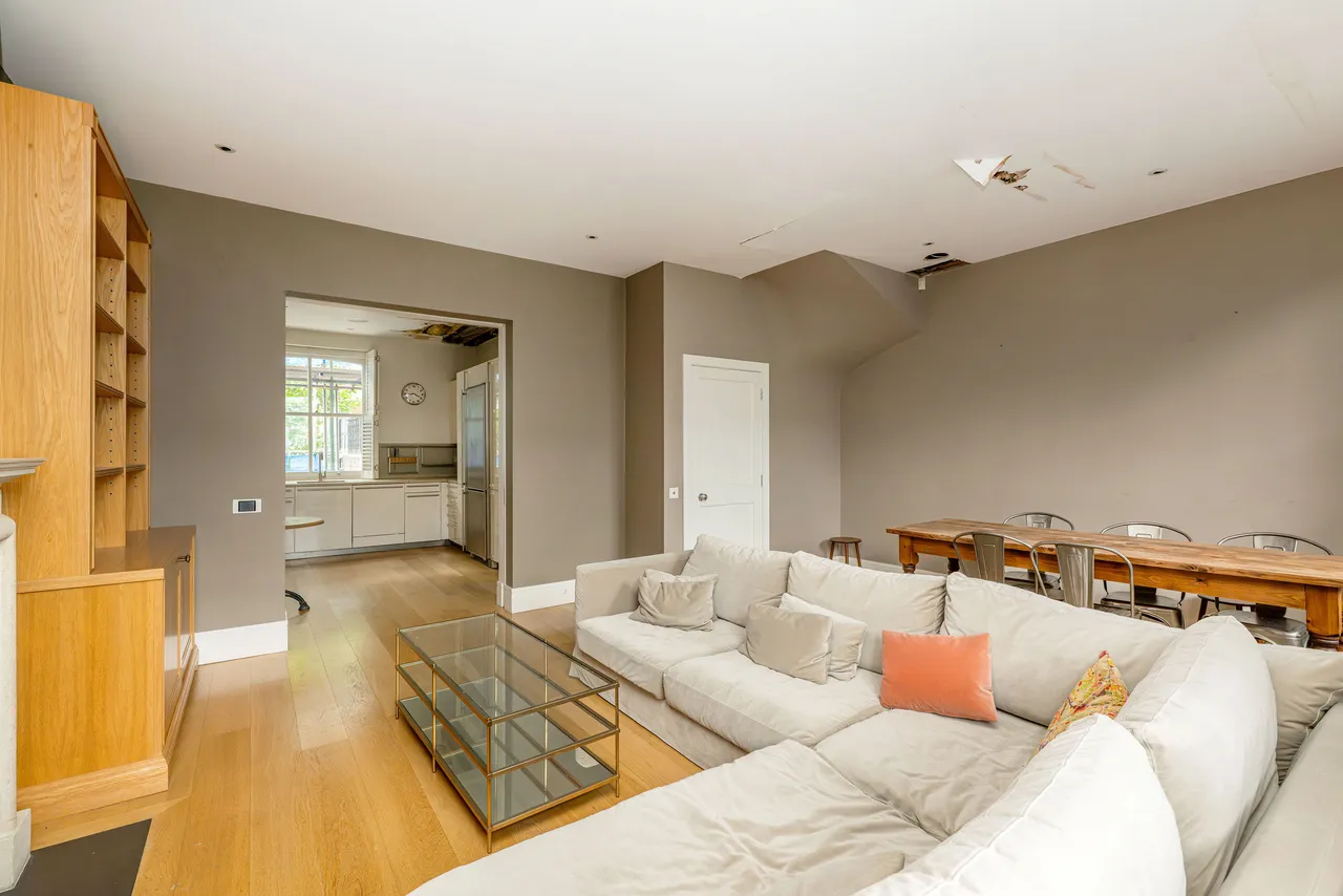 Cheniston Gardens, London, W8, photo 10