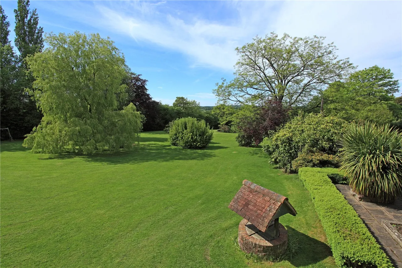 Newtons Hill, Hartfield, East Sussex, TN7 4DH, photo 26