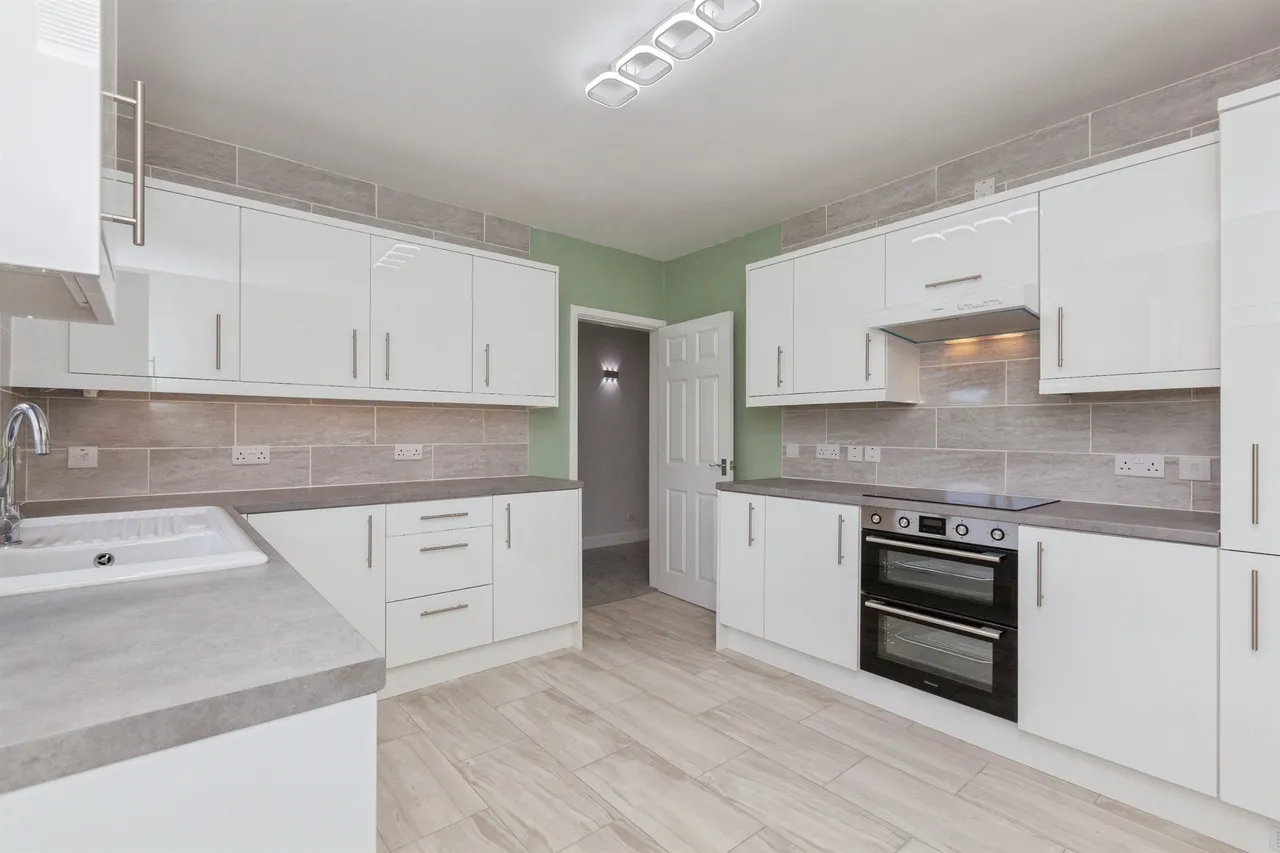 Hall Road, Burbage, Hinckley, photo 2
