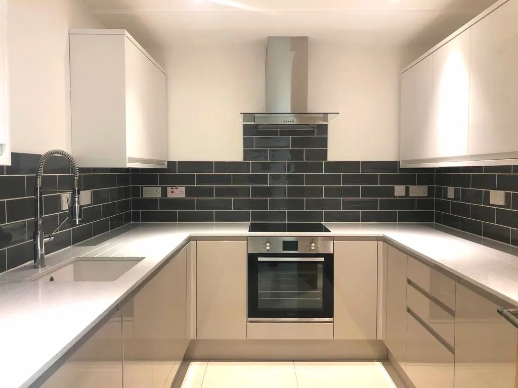 Upper Chorlton Road, M16, photo 2