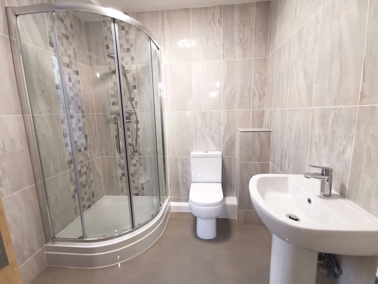 Upper Chorlton Road, M16, photo 8