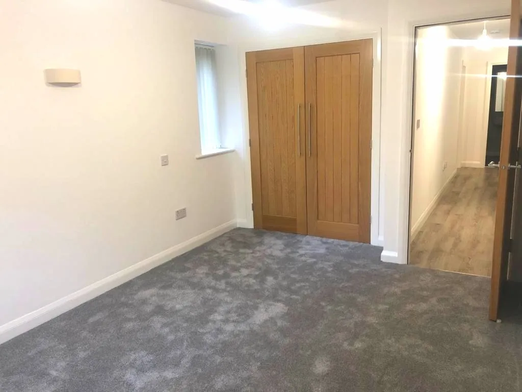 Upper Chorlton Road, M16, photo 10