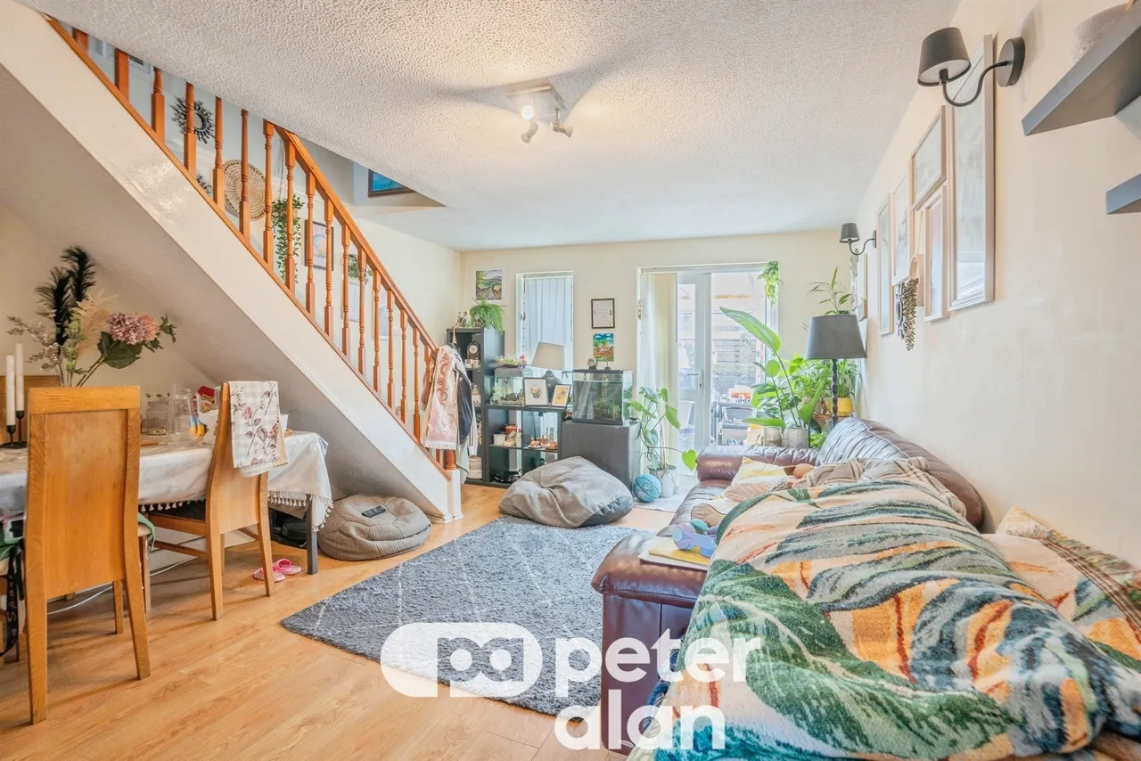 Pontymason Court Newport, NP10, photo 4