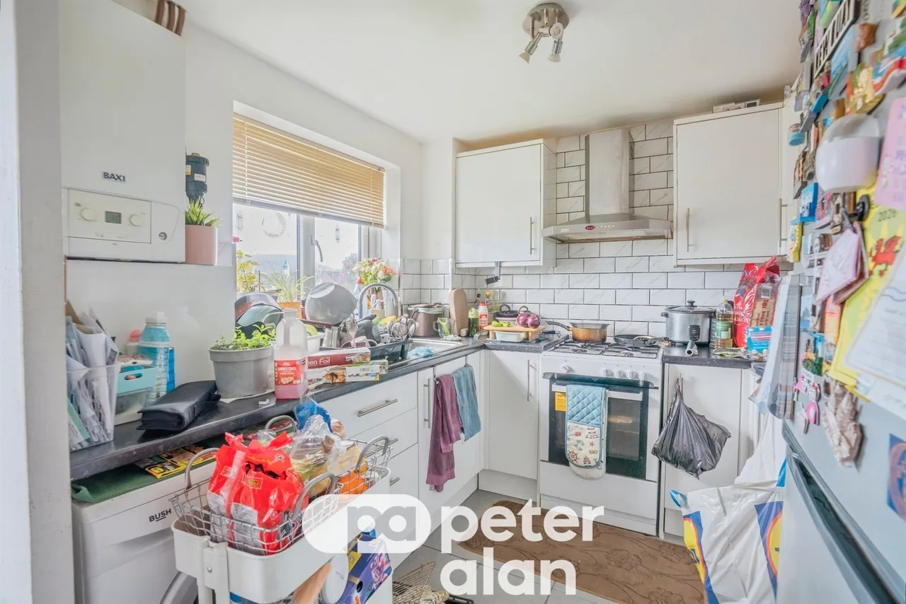 Pontymason Court Newport, NP10, photo 6