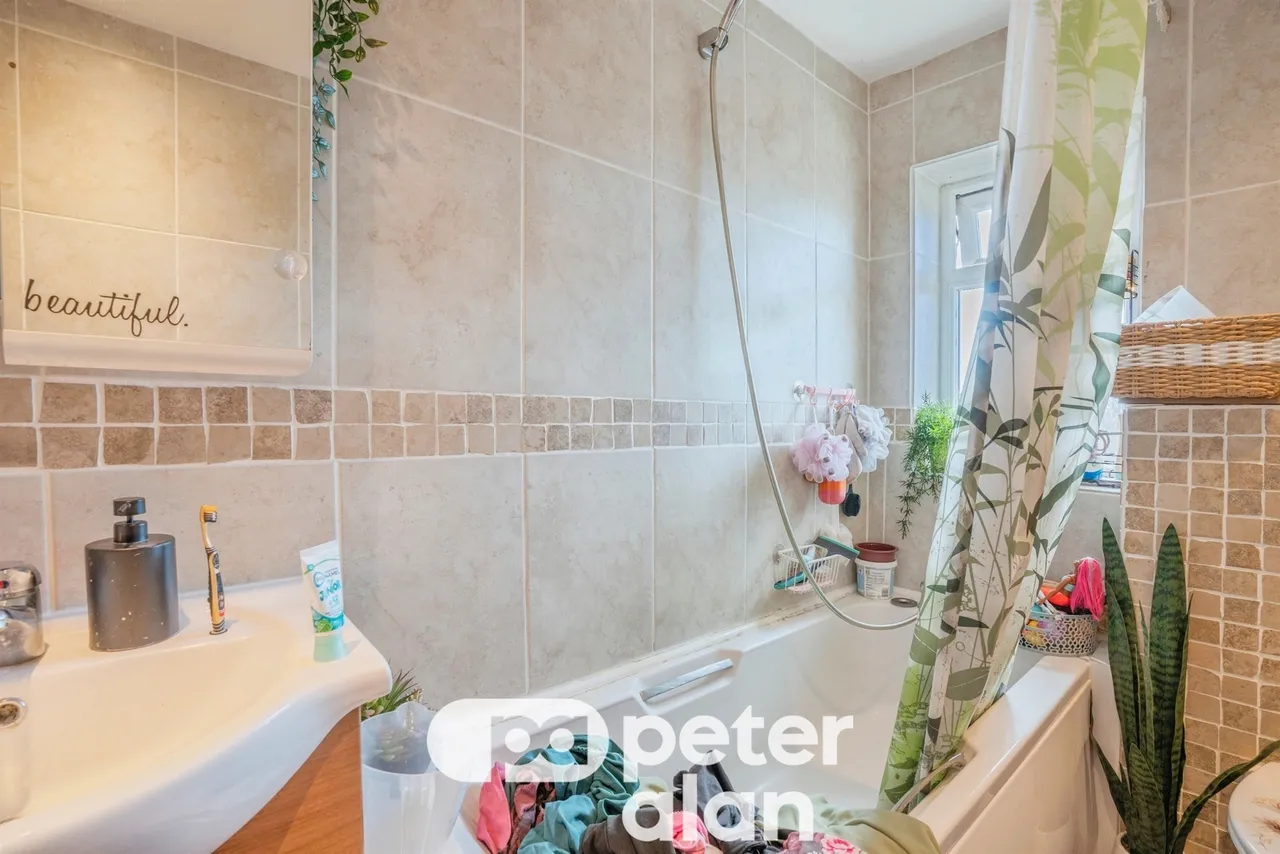 Pontymason Court Newport, NP10, photo 9