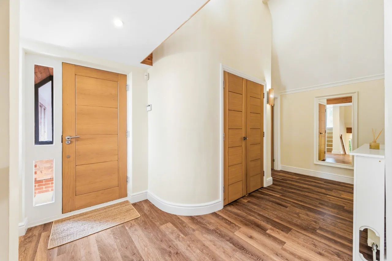 Thorneycroft Lane, Downhead Park, Milton Keynes, Milton Keynes, MK15 9BB, photo 18