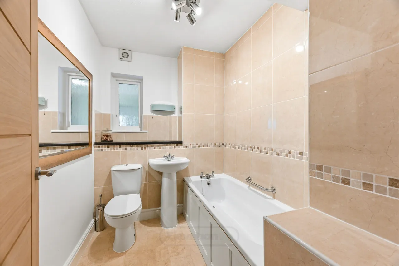 Thorneycroft Lane, Downhead Park, Milton Keynes, Milton Keynes, MK15 9BB, photo 34