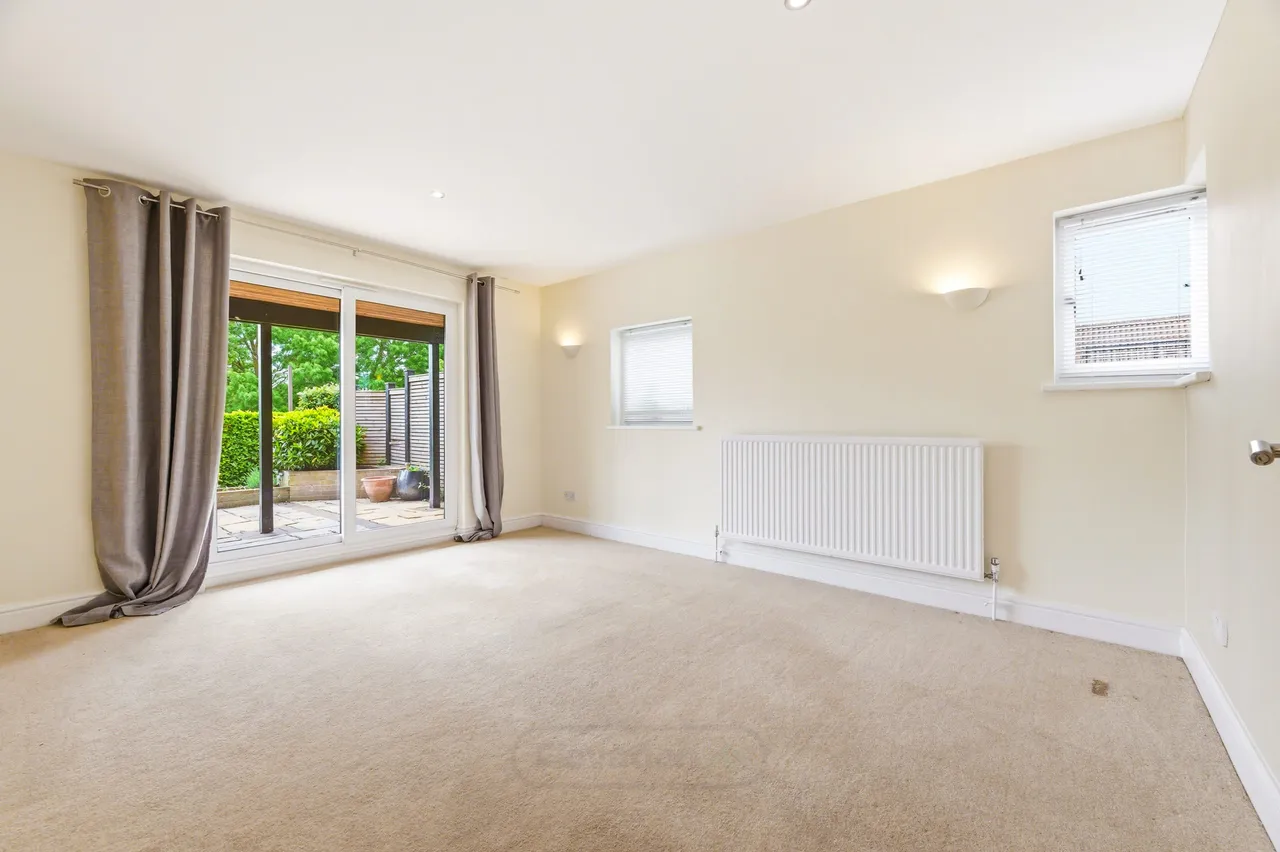 Thorneycroft Lane, Downhead Park, Milton Keynes, Milton Keynes, MK15 9BB, photo 16