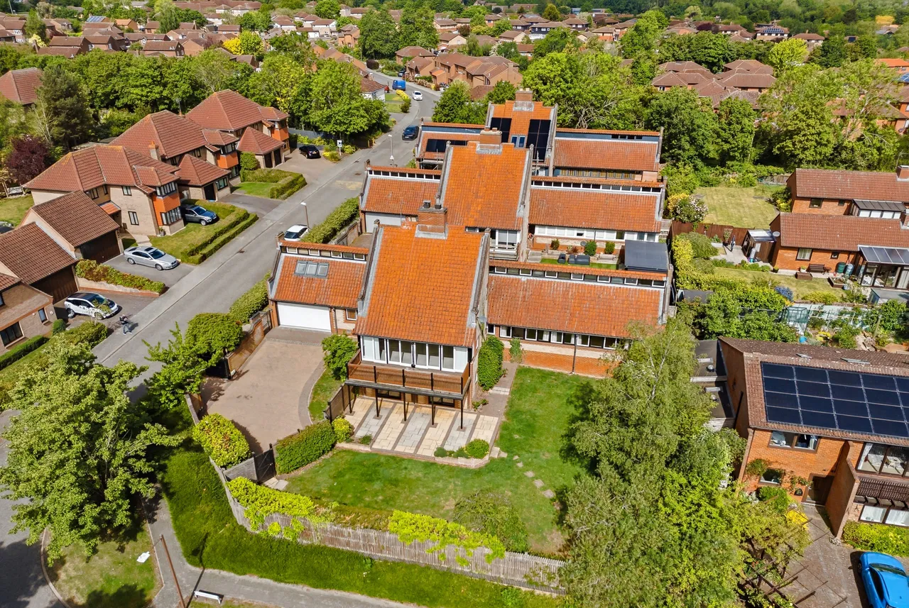 Thorneycroft Lane, Downhead Park, Milton Keynes, Milton Keynes, MK15 9BB, photo 37