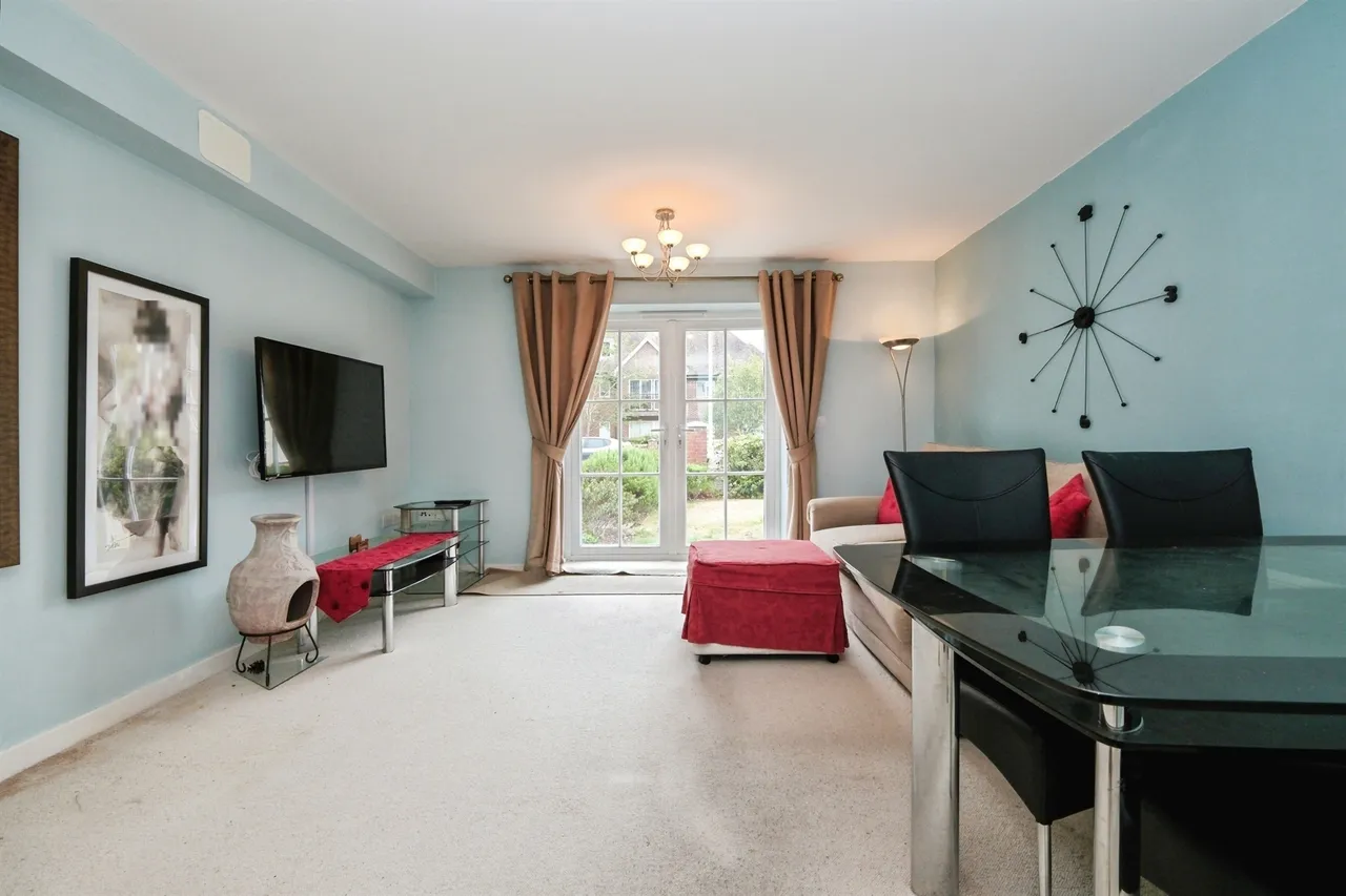 St Botolphs Road, Worthing, BN11, photo 2
