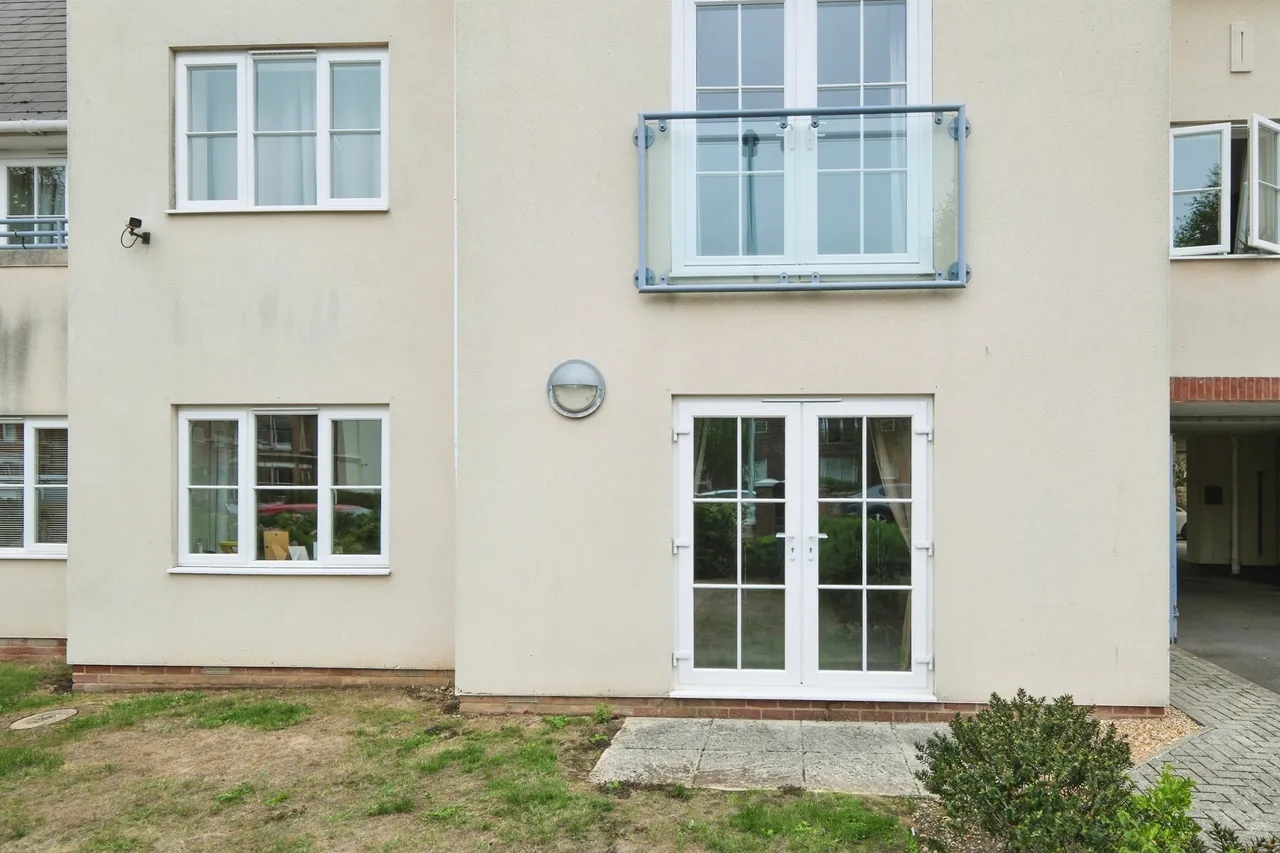 St Botolphs Road, Worthing, BN11, photo 10
