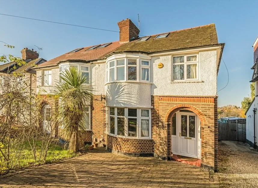 4 bed house for sale — Grand Avenue, Surbiton, KT5