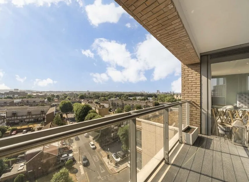 East Ferry Road, Canary Wharf, E14, photo 6