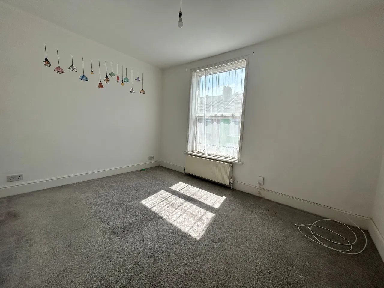 3 bed house to rent — Newcome Road, Portsmouth