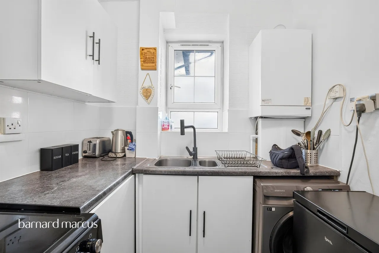 Friary Estate, London, SE15, photo 3