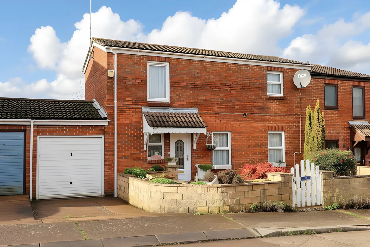 3 bed house for sale — Quarry Mews, Purfleet on Thames, Thurrock, RM19