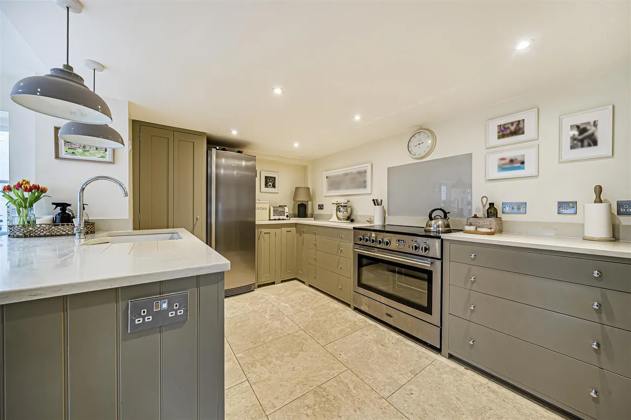 Church Place, Fareham, photo 11