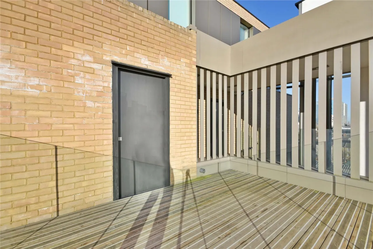 Plumbers Row, Whitechapel, E1, photo 11