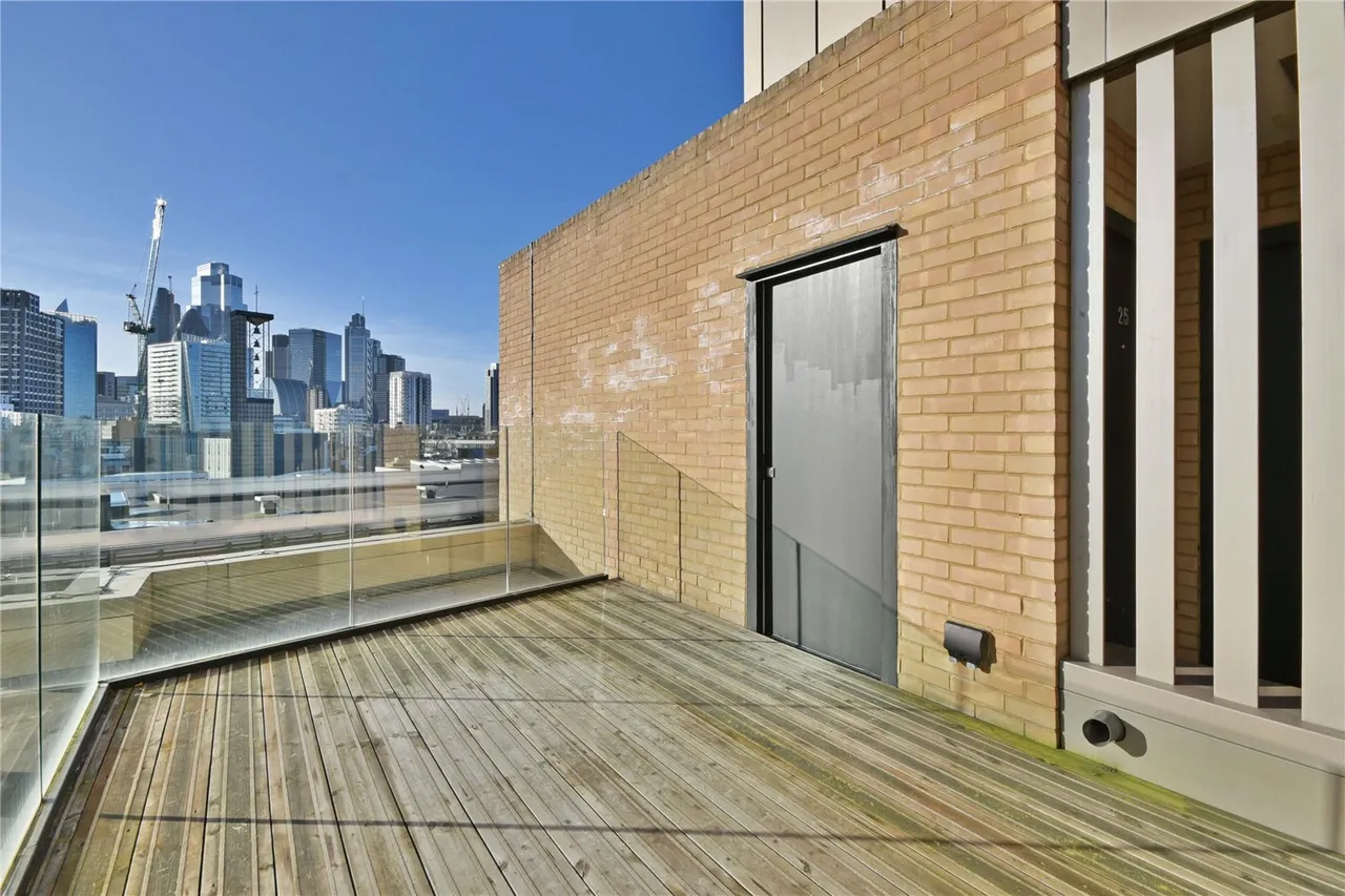 Plumbers Row, Whitechapel, E1, photo 5