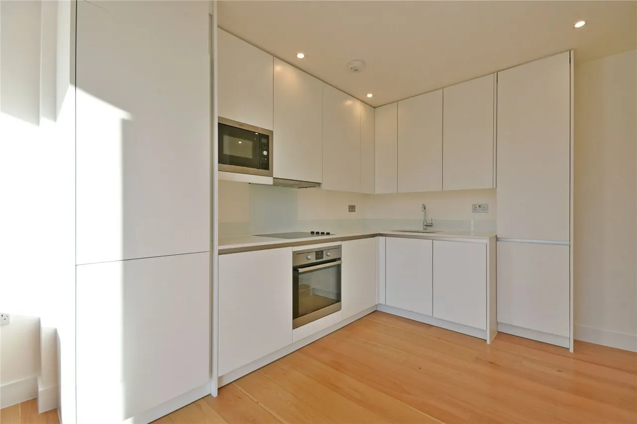 Plumbers Row, Whitechapel, E1, photo 8