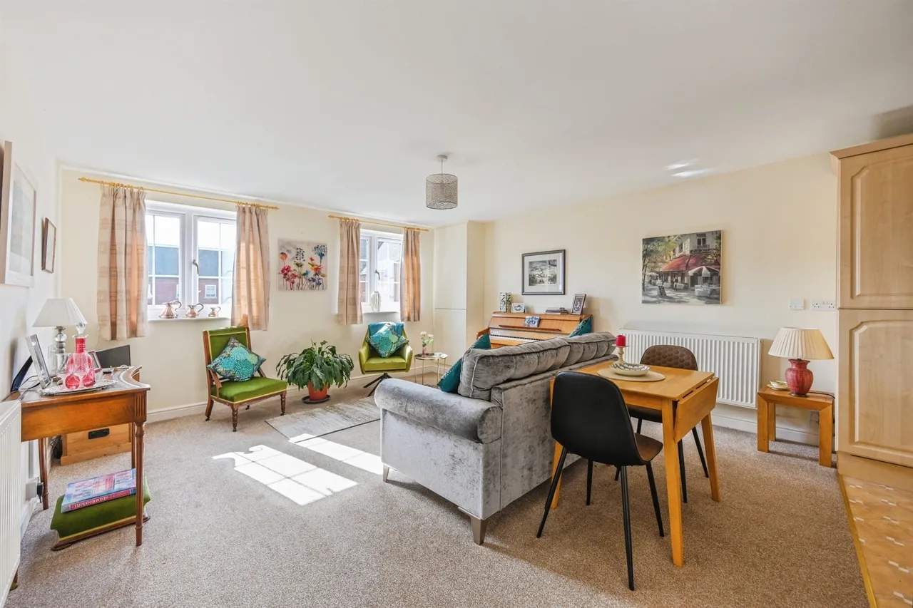 Chartley Court, Uttoxeter, photo 5