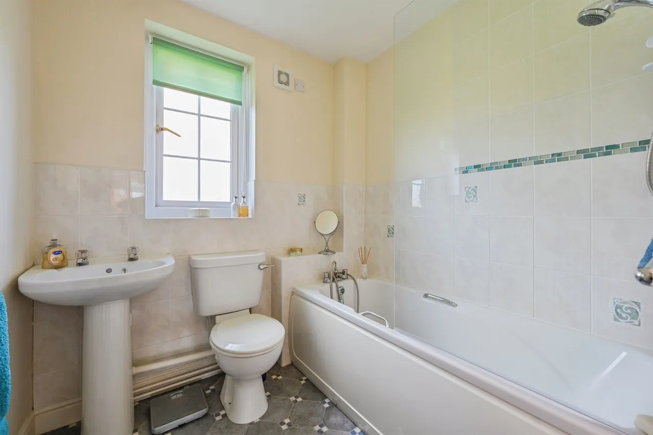 Chartley Court, Uttoxeter, photo 10