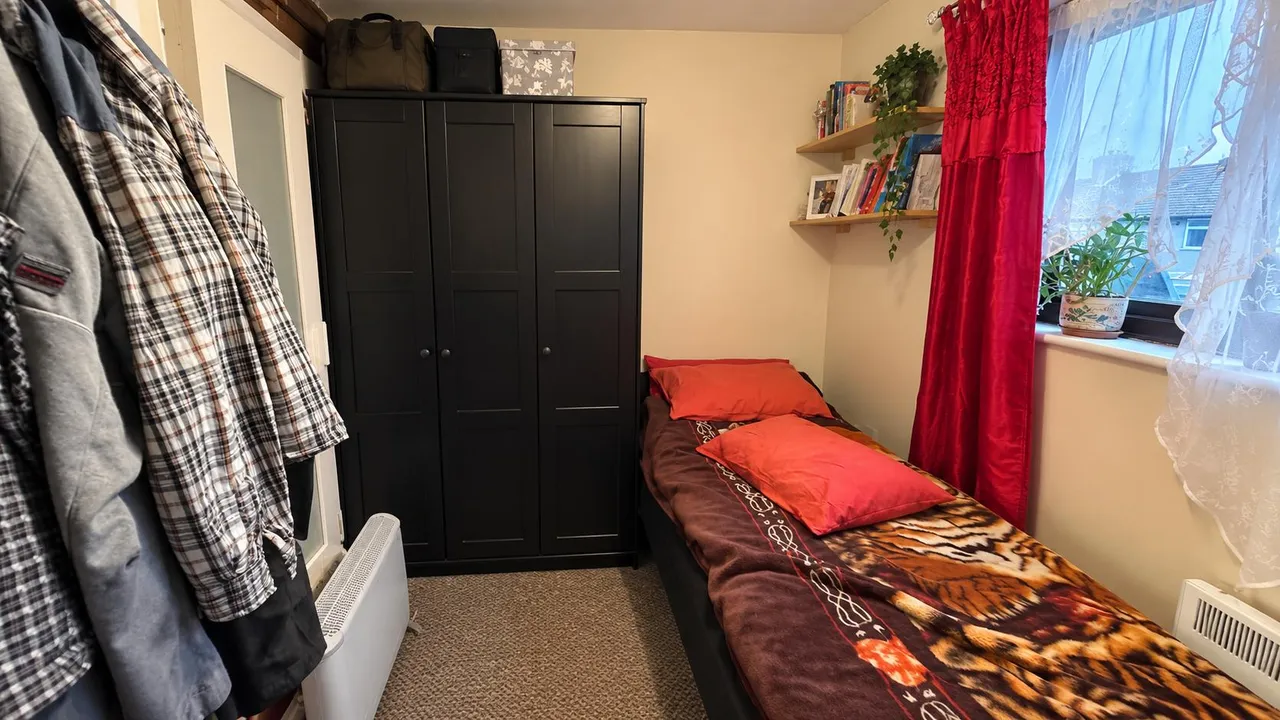 Joyners Close, Dagenham, RM9, photo 10