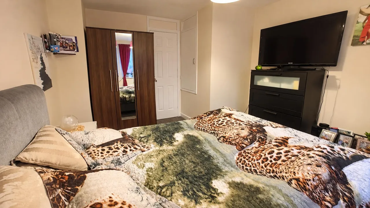 Joyners Close, Dagenham, RM9, photo 8