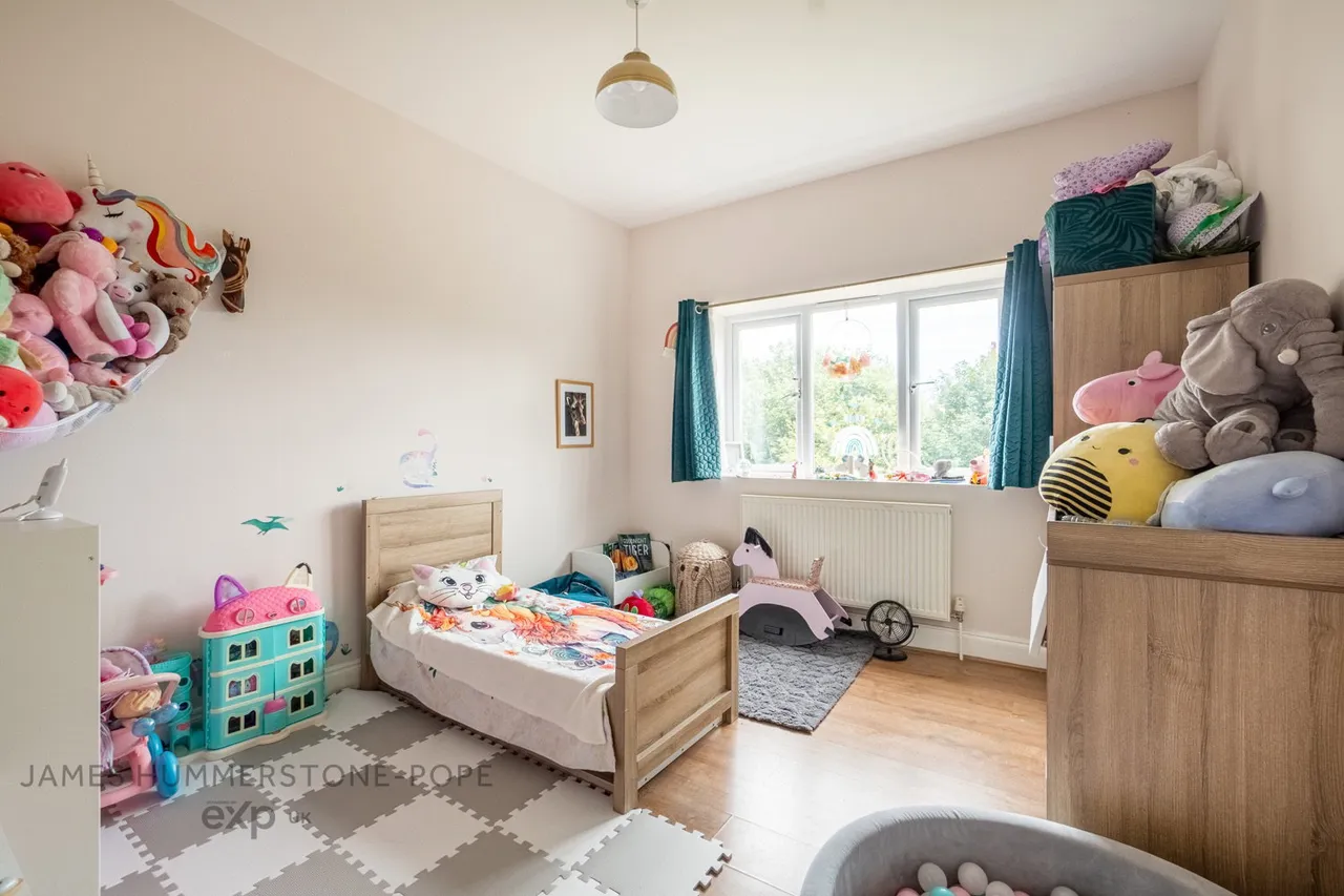 Fantastic Maisonette, Surrey Road, Cliftonville, photo 6