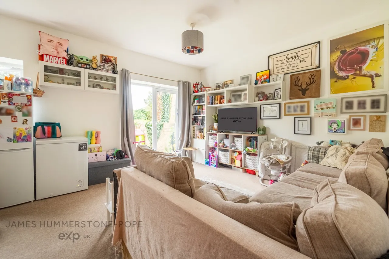 Fantastic Maisonette, Surrey Road, Cliftonville, photo 4