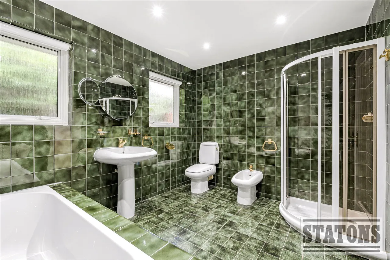 Oakleigh Park South, Whetstone, London, N20 9JU, photo 18