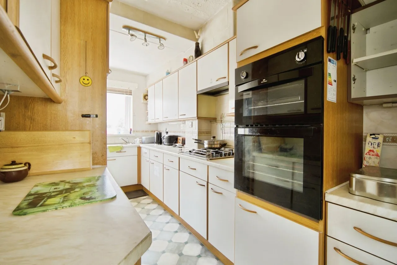 Surrey Road, Dagenham, Essex, RM10, photo 6
