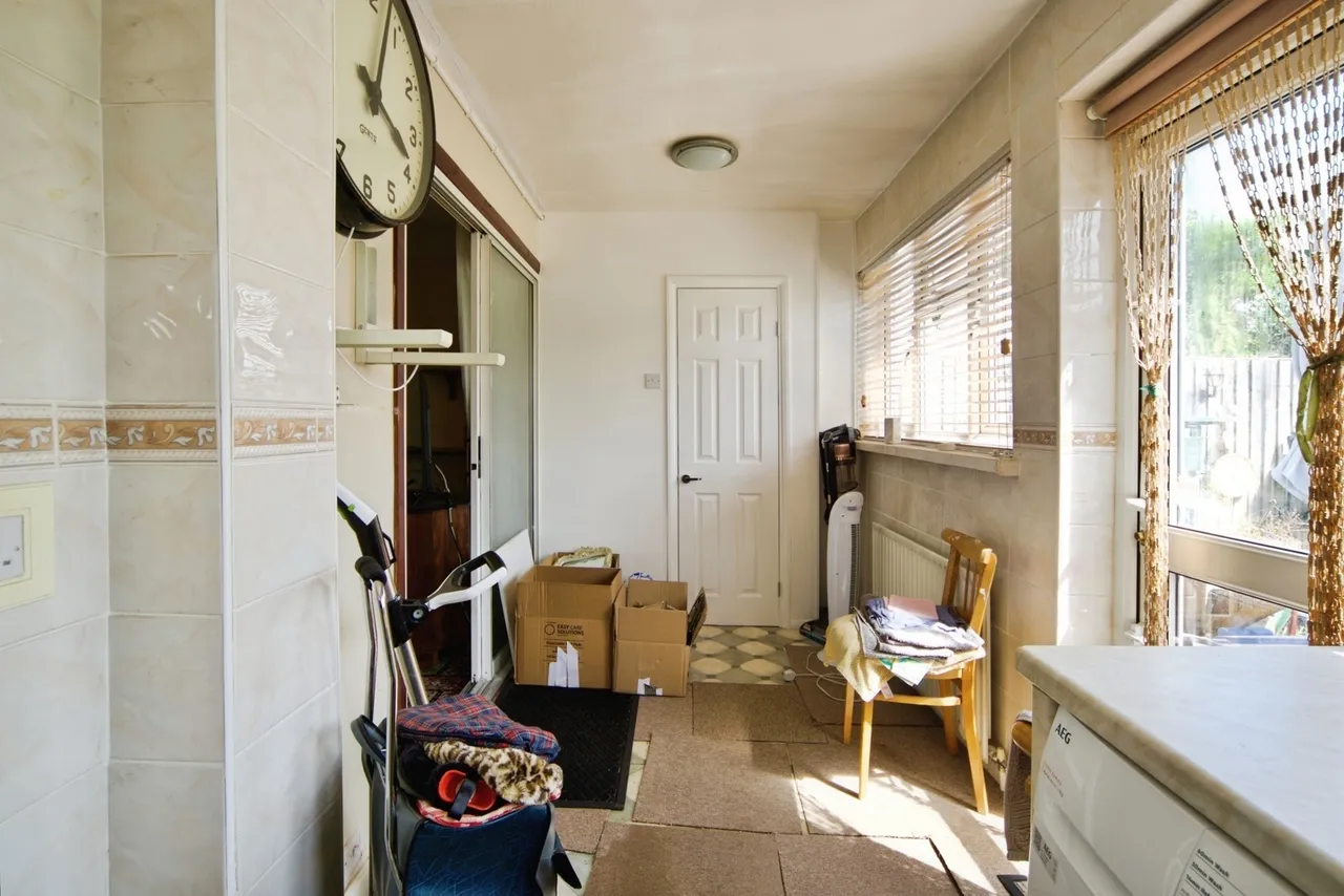 Surrey Road, Dagenham, Essex, RM10, photo 12