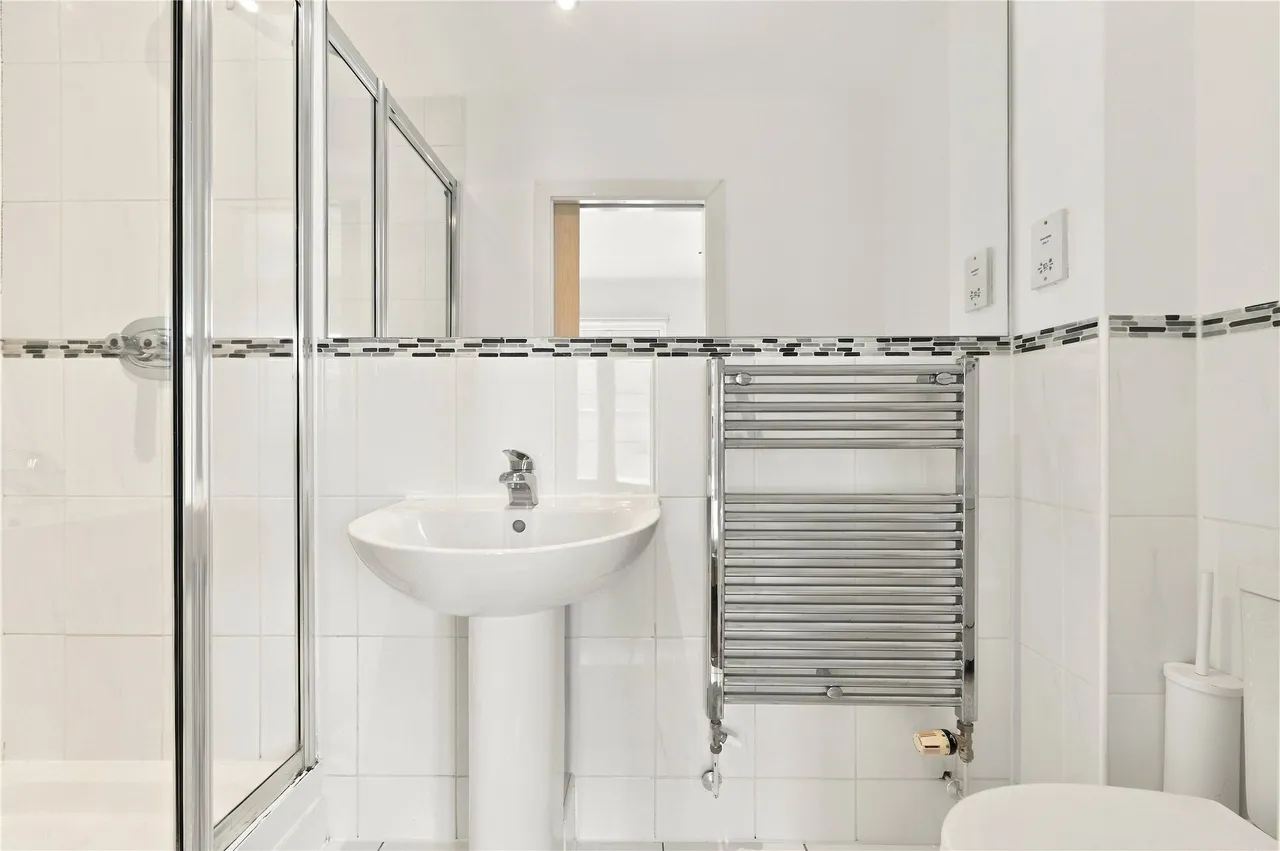 St. Francis Place, London, SW12, photo 15