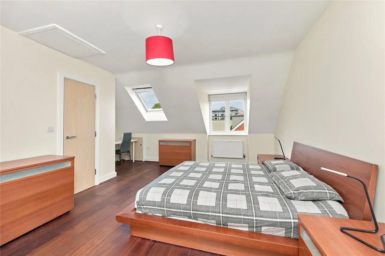 St. Francis Place, London, SW12, photo 18