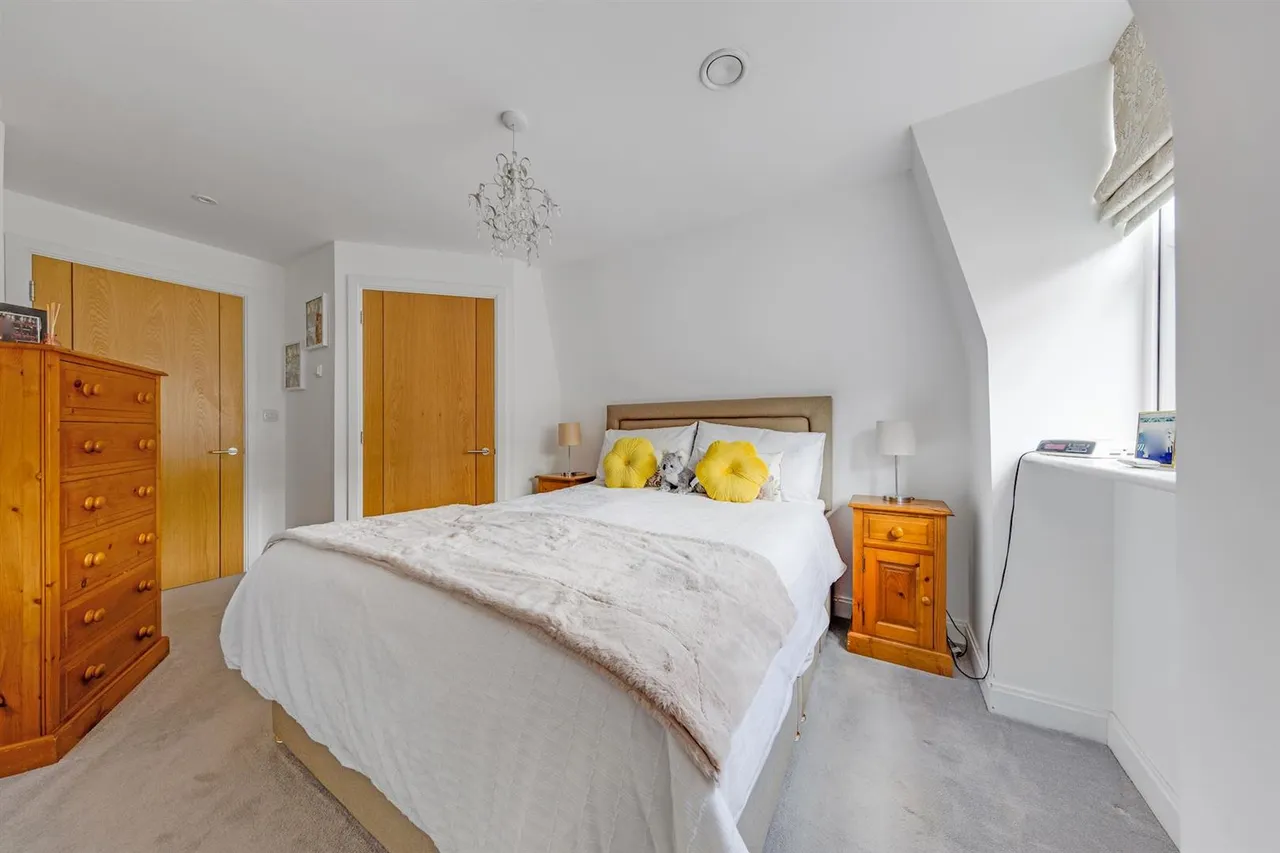 Ockford Road, Godalming, GU7, photo 7