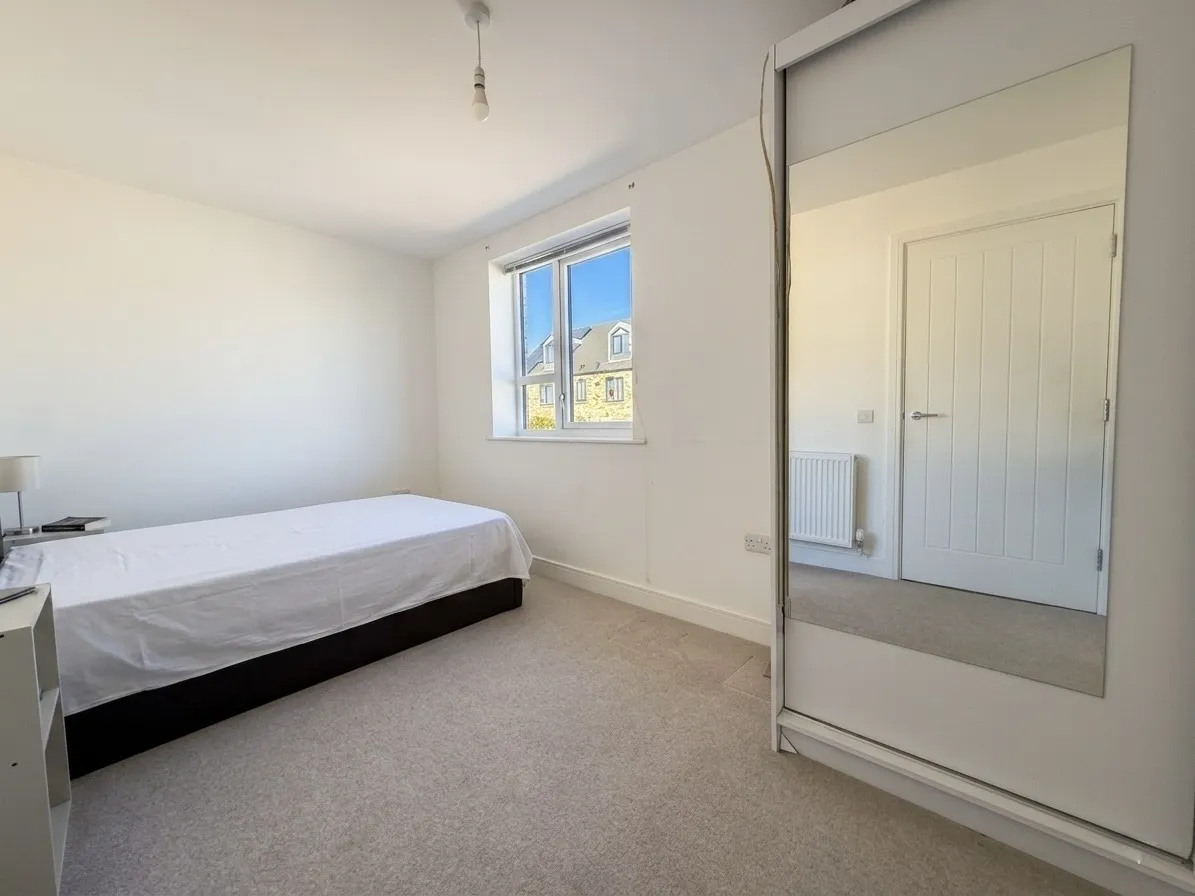 Portland Drive, Merstham, REDHILL, photo 10