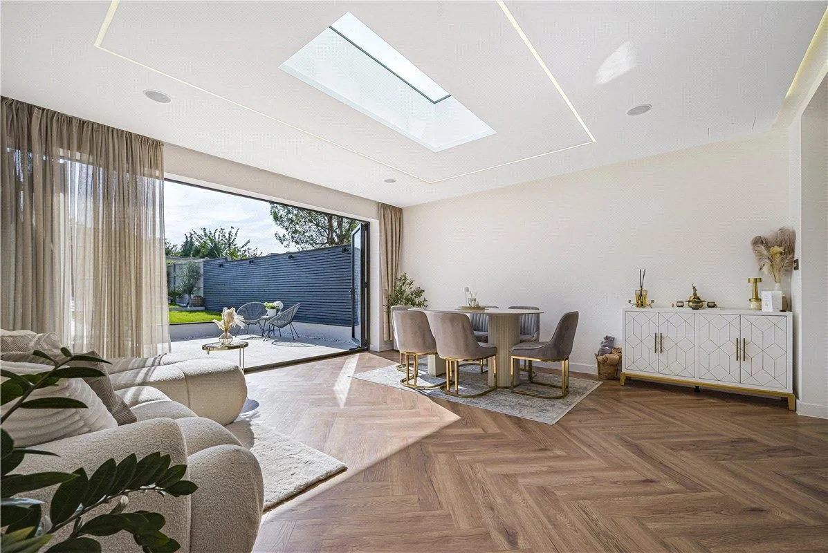 Lodge Crescent, Orpington, BR6, photo 4