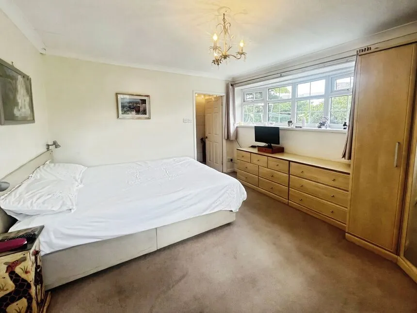 Newshaw Lane, Hadfield, Derbyshire, SK13, photo 9
