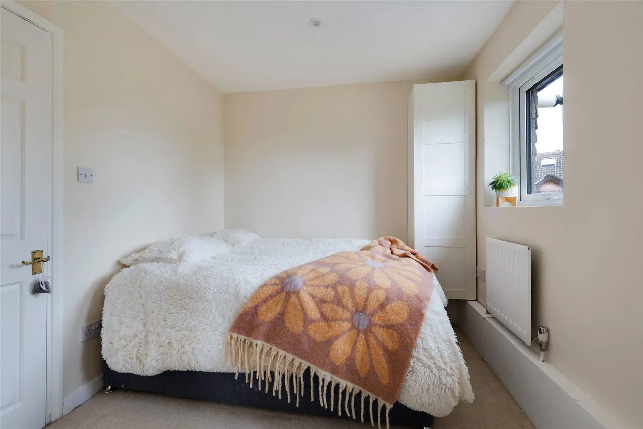 Teazlewood Park, Leatherhead, KT22, photo 8
