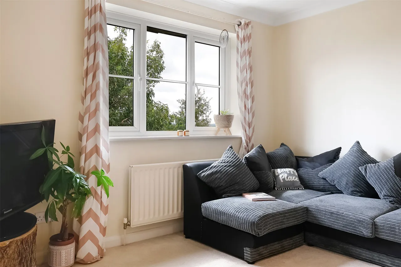 Teazlewood Park, Leatherhead, KT22, photo 4