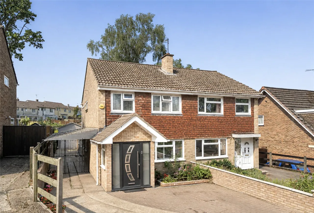 4 bed house for sale — Cowdray Close, Southampton, Hampshire, SO16 8EB