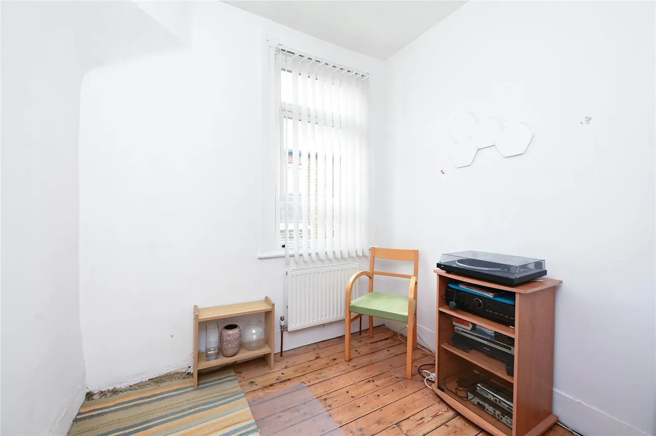 Thetford Road, Ashford, TW15, photo 18