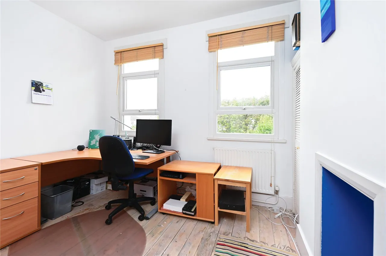 Thetford Road, Ashford, TW15, photo 16