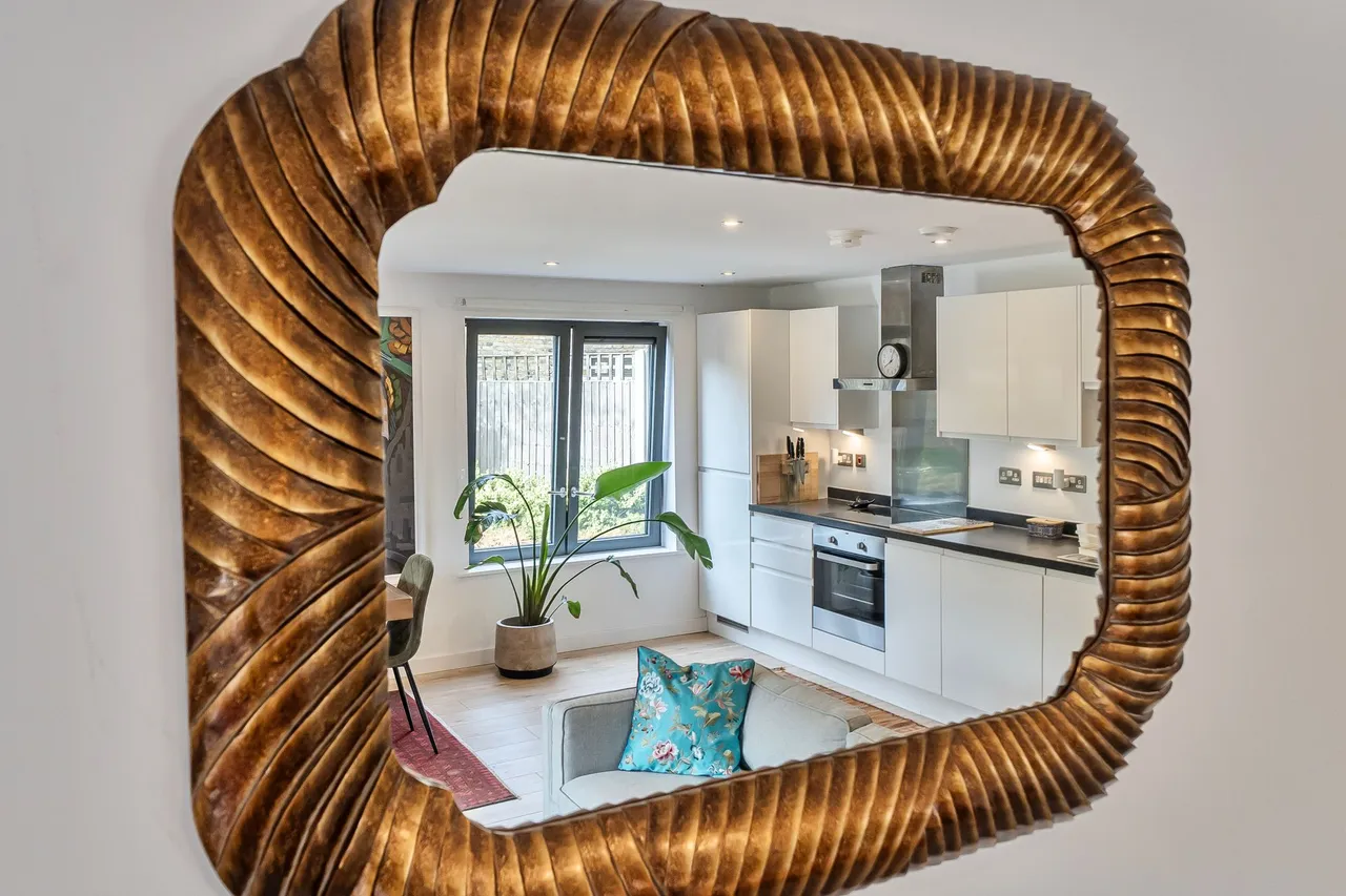 Flat 2, 17 Henry Road, London, London, SW9 7BQ, photo 11