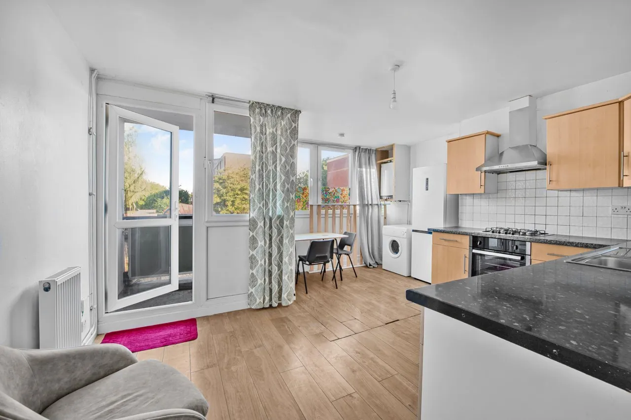 Alton Road, London, SW15, photo 5