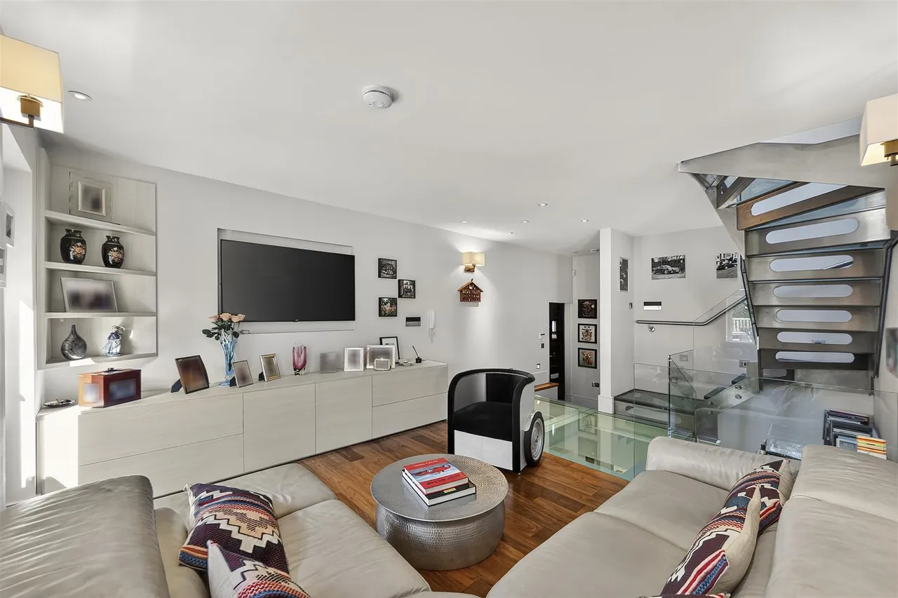 Heath Passage, Hampstead, NW3, photo 2